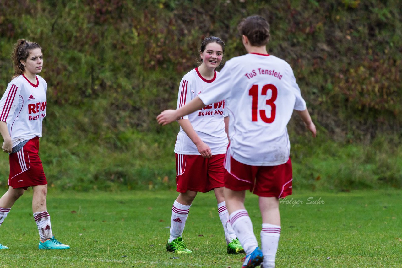 Bild 226 - B-Juniorinnen TuS Tensfeld - TSV Weddelbrook : Ergebnis: 3:1